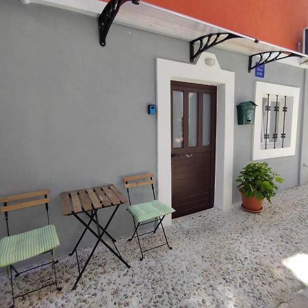 Studio Apartman & Rooms No1 Zara Esterno foto